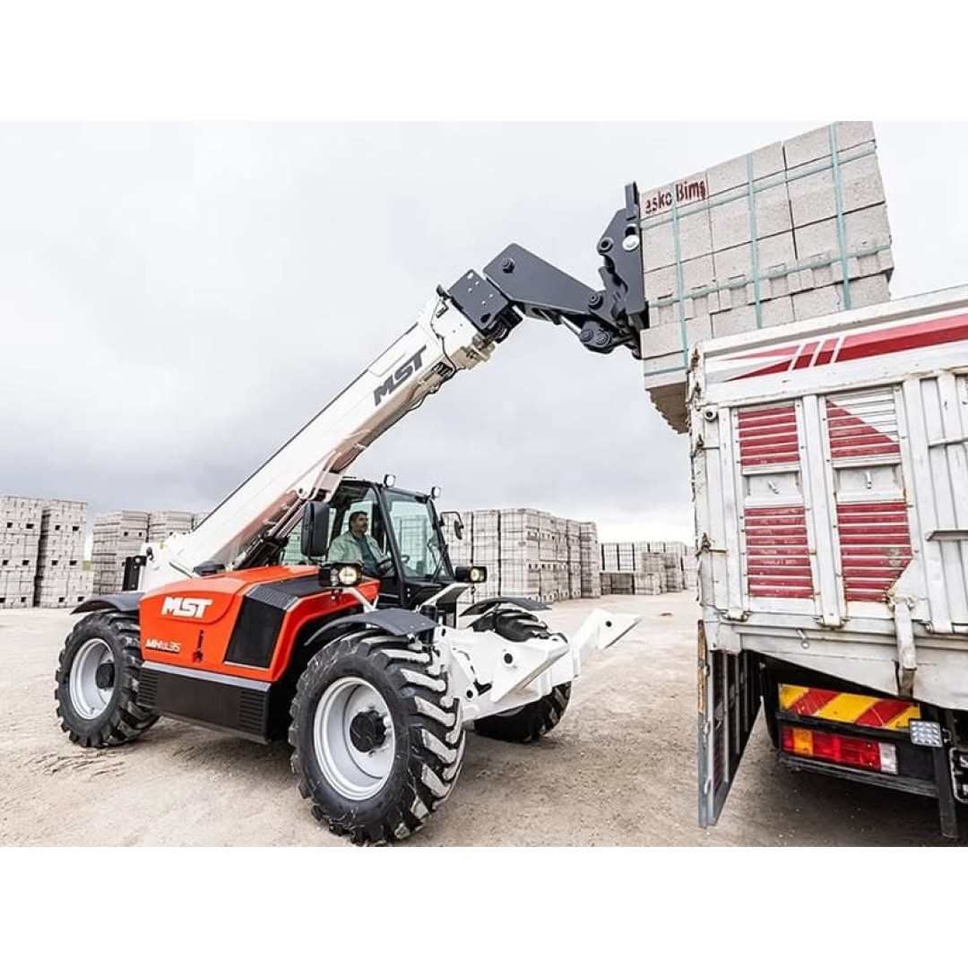 Incarcator telescopic MST 13 35 Stage V (4) Incarcator telescopic MST 13 35 Stage V