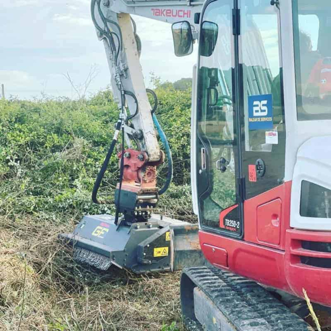 Tocator vegetatie brat excavator Gordini (9) Tocator vegetatie brat excavator Gordini