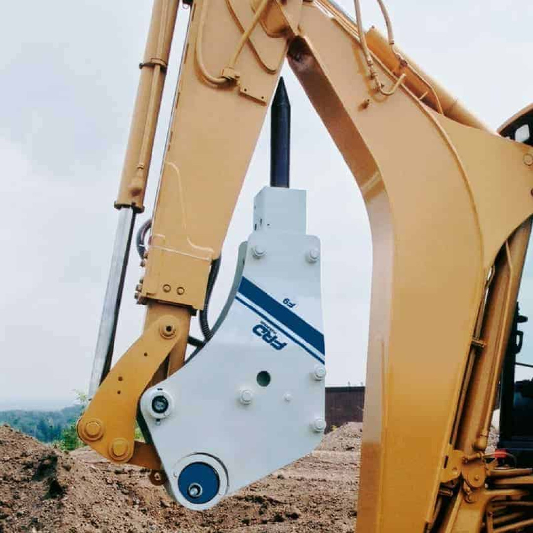 Ciocane hidraulice Furukawa F6 – F9, gama medie (2) Ciocane hidraulice Furukawa F6 – F9, gama medie