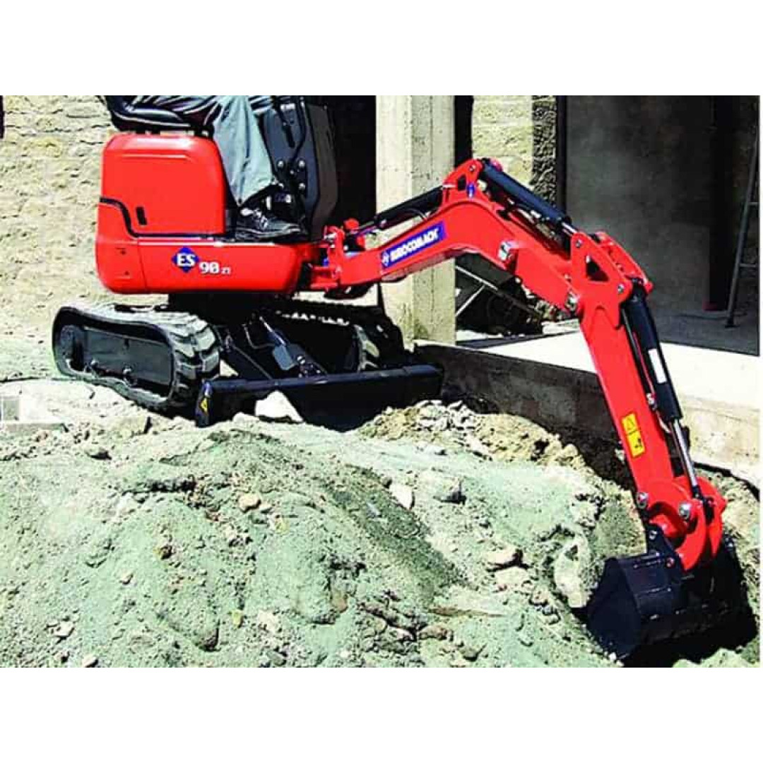 Excavator compact pe senile, Eurocomach 90ZT (1) Excavator compact pe senile, Eurocomach 90ZT