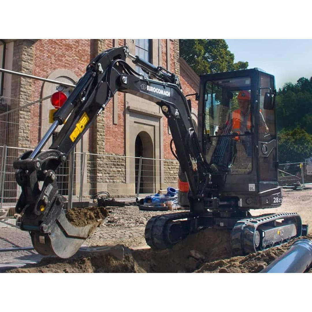 Mini excavator pe senile, Eurocomach 28ZT (2) Mini excavator pe senile, Eurocomach 28ZT