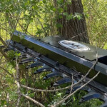 Trimer pentru ramuricrengi Uemme pentru mini excavatoare (3) Trimer pentru ramuri/crengi Uemme pentru mini excavatoare
