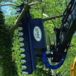 Trimer pentru ramuricrengi Uemme pentru mini excavatoare (5) Trimer pentru ramuri/crengi Uemme pentru mini excavatoare