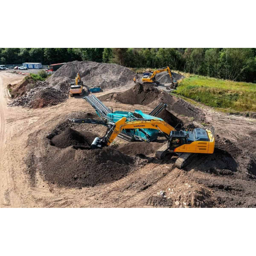 Excavator pe senile LiuGong Dressta 933F (8) Excavator pe senile LiuGong Dressta 933F