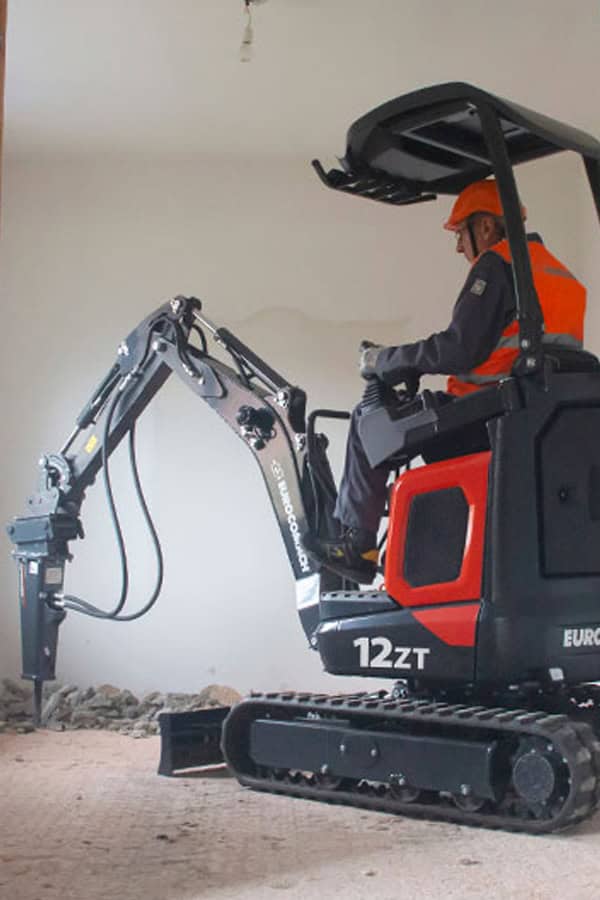Mini excavatoare Eurocomach – precizie italiană și adaptabilitate excepțională (2) Mini excavatoare Eurocomach – precizie italiană și adaptabilitate excepțională