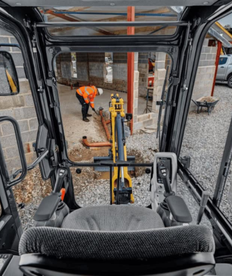 Attached image file Mini excavator LiuGong Dressta in RATE cu 0% DOBANDA Mini excavator LiuGong Dressta in RATE cu 0% DOBANDA